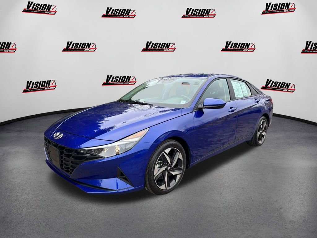 Used 2023 Hyundai Elantra SEL w/ Convenience Package