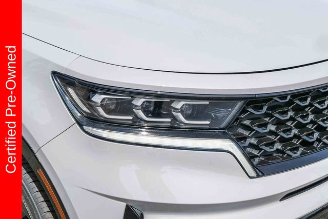 Certified 2022 Kia Sorento SX image 11