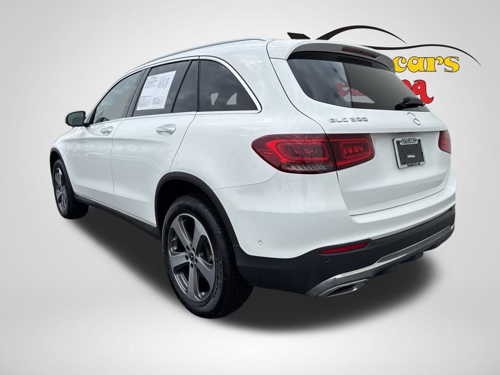 Used 2022 Mercedes-Benz GLC 300 4MATIC w/ Multimedia Package Lite image 5