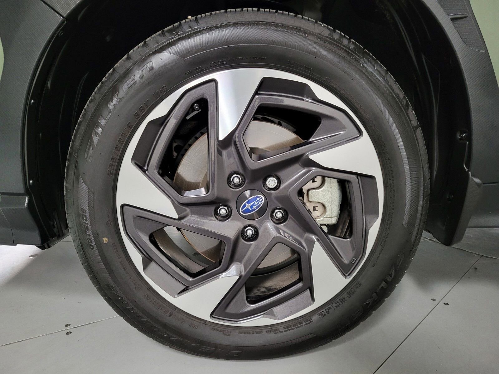 Certified 2025 Subaru Crosstrek 2.5i Limited w/ Popular Package #4A image 12