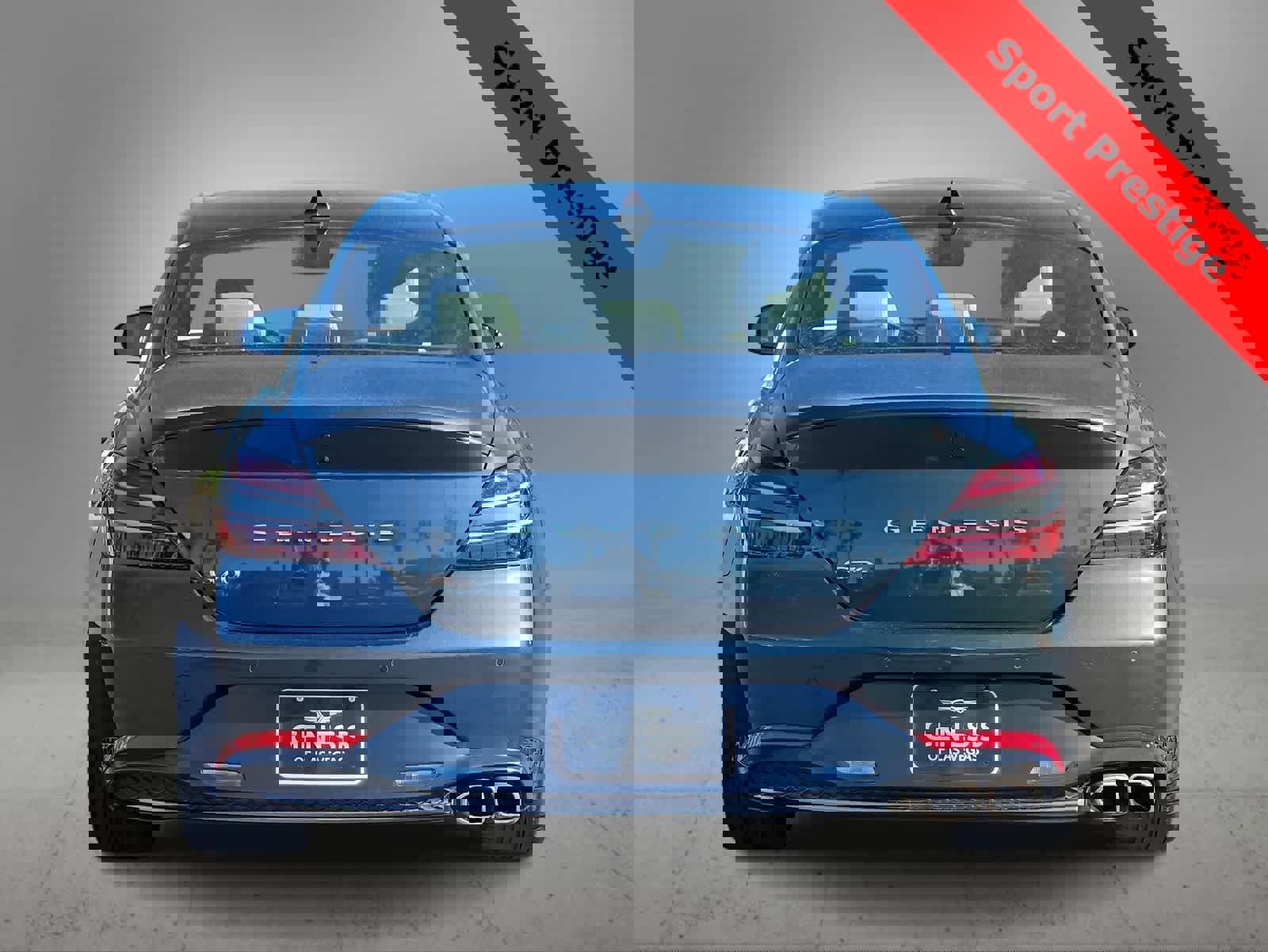 Used 2023 Genesis G70 2.0T w/ Sport Prestige Package RWD image 7