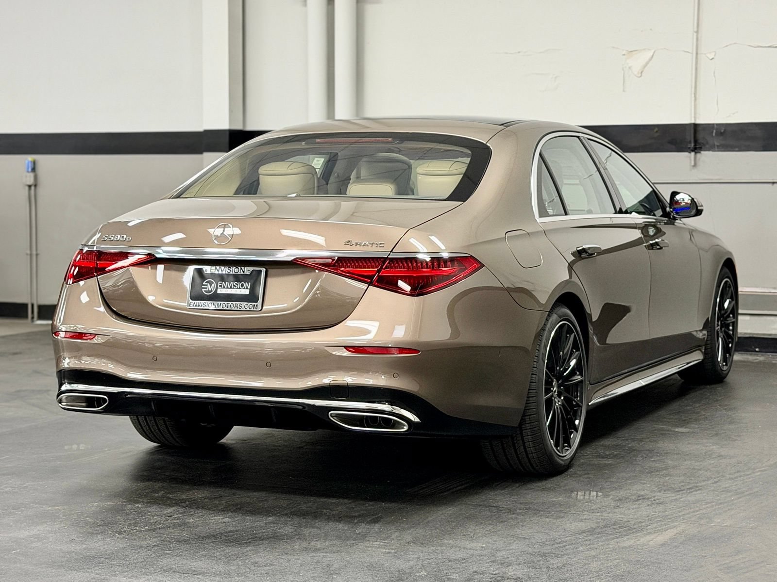 New 2026 Mercedes-Benz S 580e 4MATIC Sedan image 10