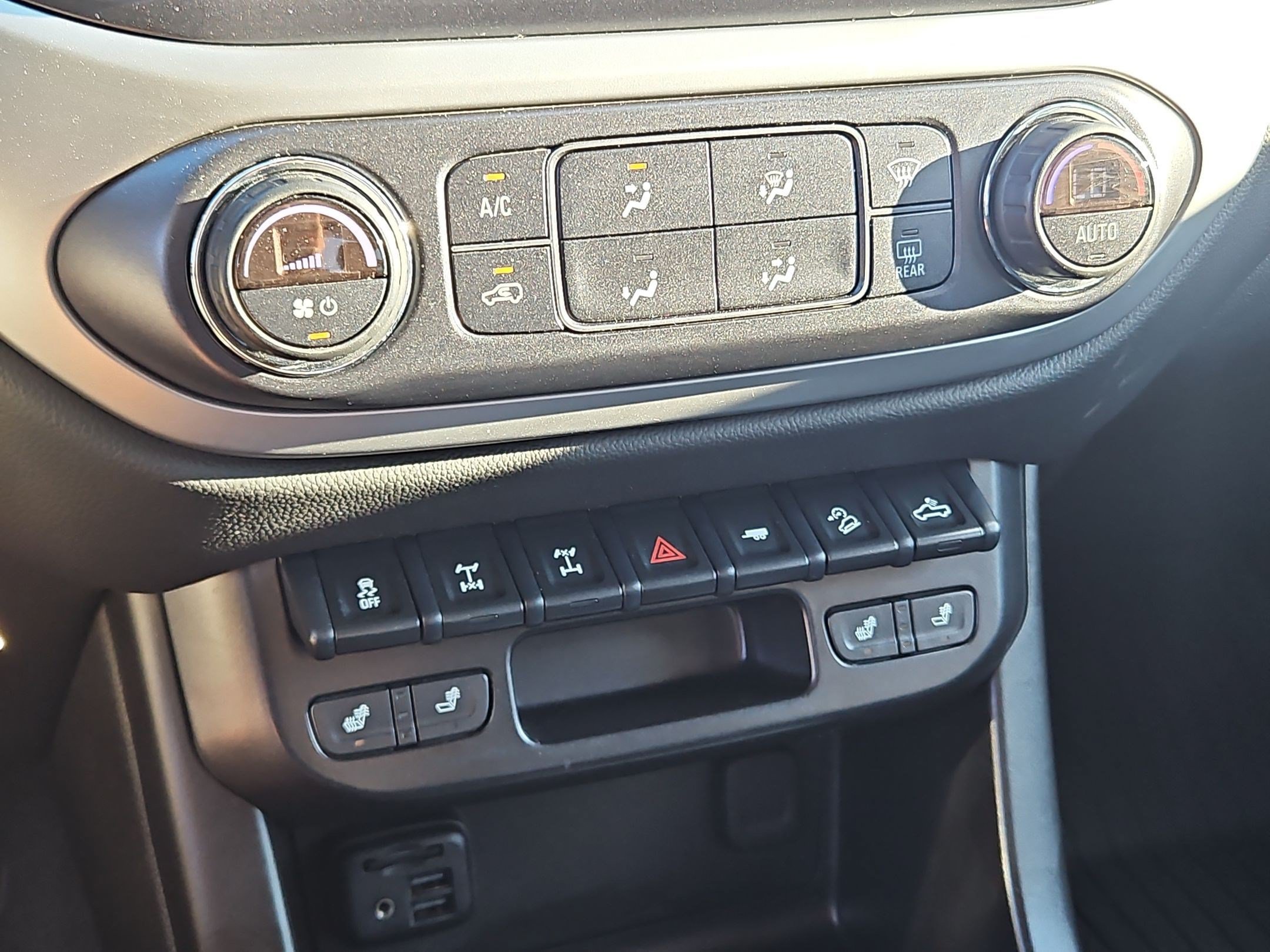Certified 2021 Chevrolet Colorado ZR2 AWD/4WD image 21