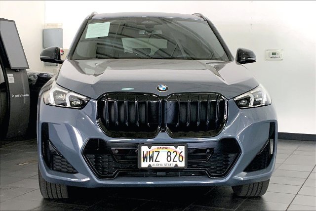 Used 2023 BMW X1 xDrive28i w/ Premium Package AWD/4WD image 3
