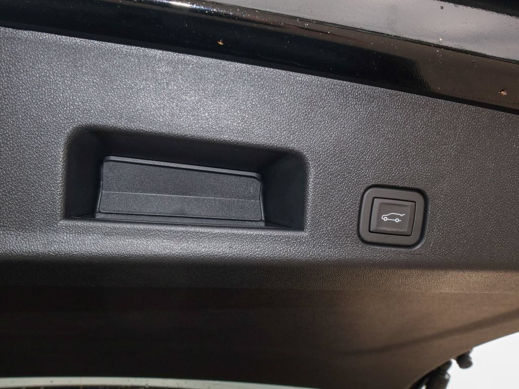 New 2026 GMC Acadia Elevation w/ Black Edition FWD image 6