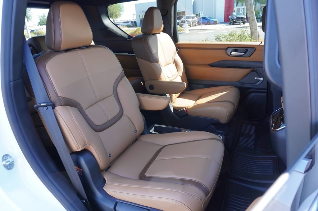 New 2026 Nissan Armada SL image 9