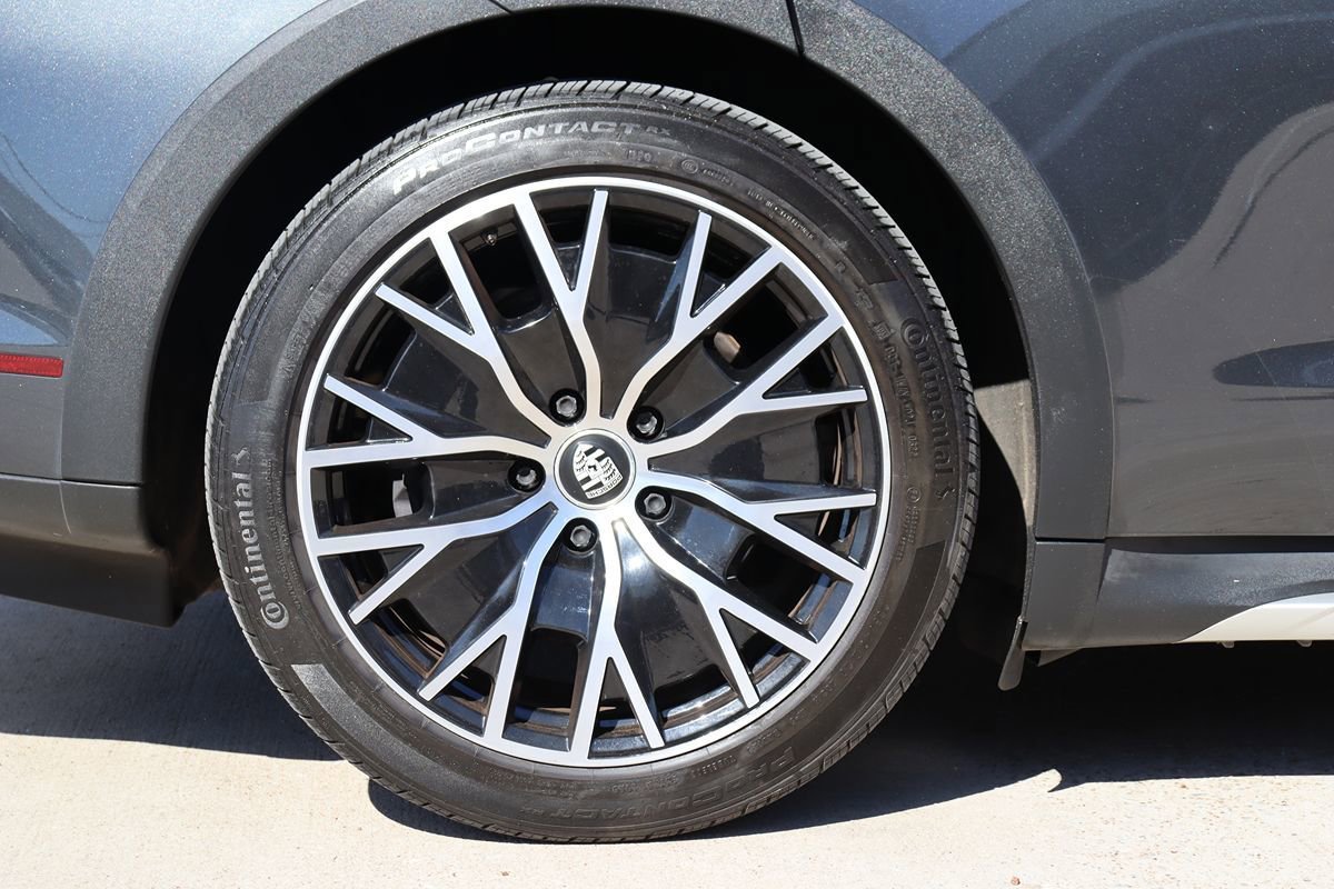 Used 2022 Porsche Taycan 4 Cross Turismo image 55