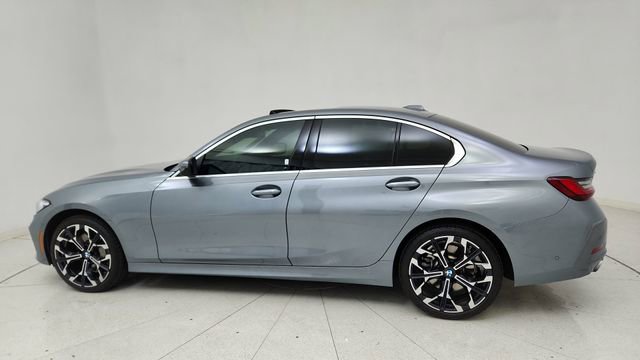 Used 2025 BMW 330i xDrive Sedan image 4