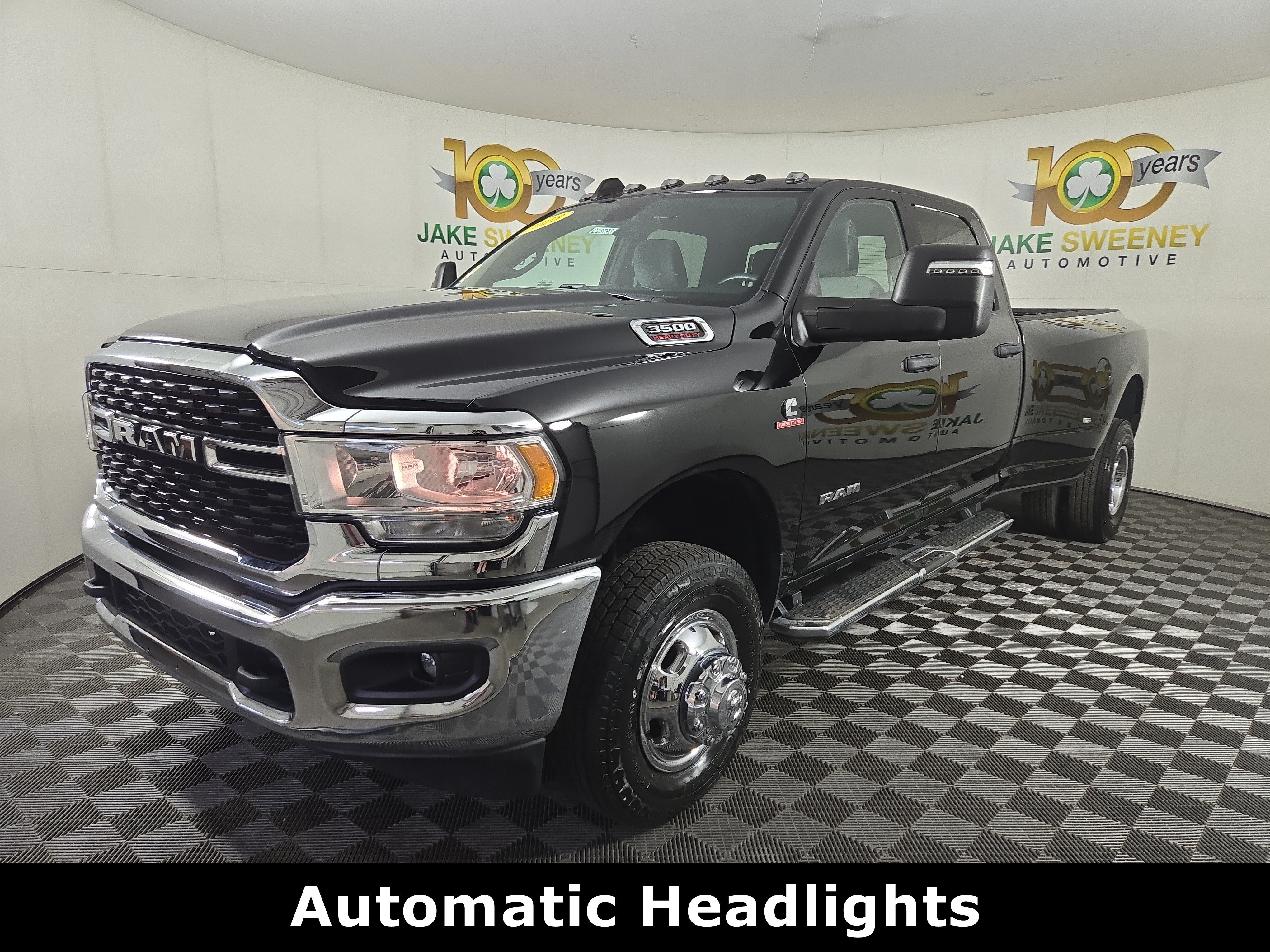 Used 2023 RAM 3500 Big Horn w/ Level 1 Equipment Group AWD/4WD image 3