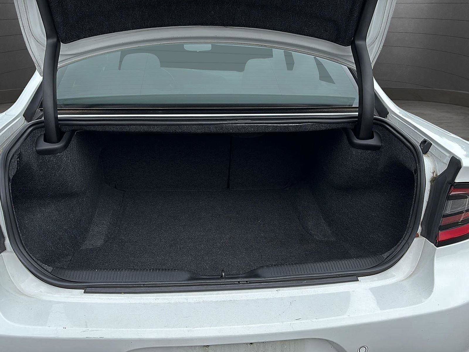 Used 2022 Dodge Charger SXT image 20