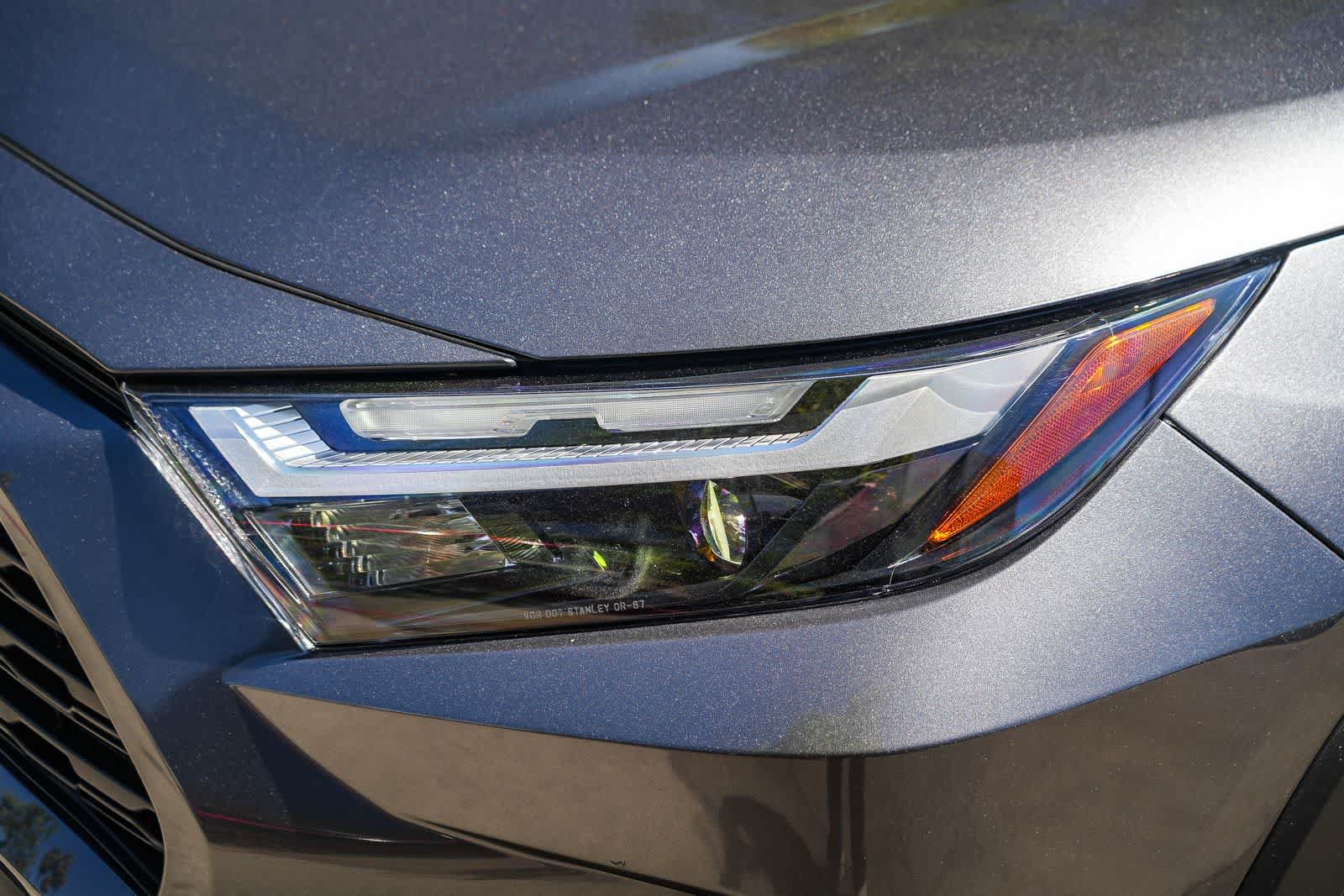 Used 2025 Toyota RAV4 XLE Premium FWD image 9