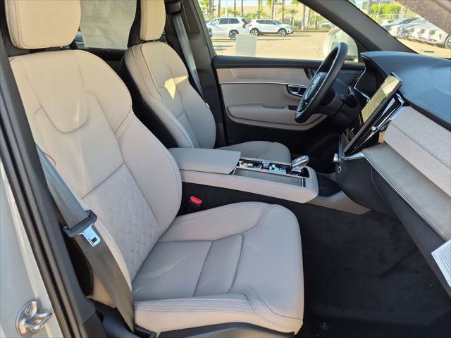 New 2027 Volvo XC90 B6 Plus AWD/4WD image 14