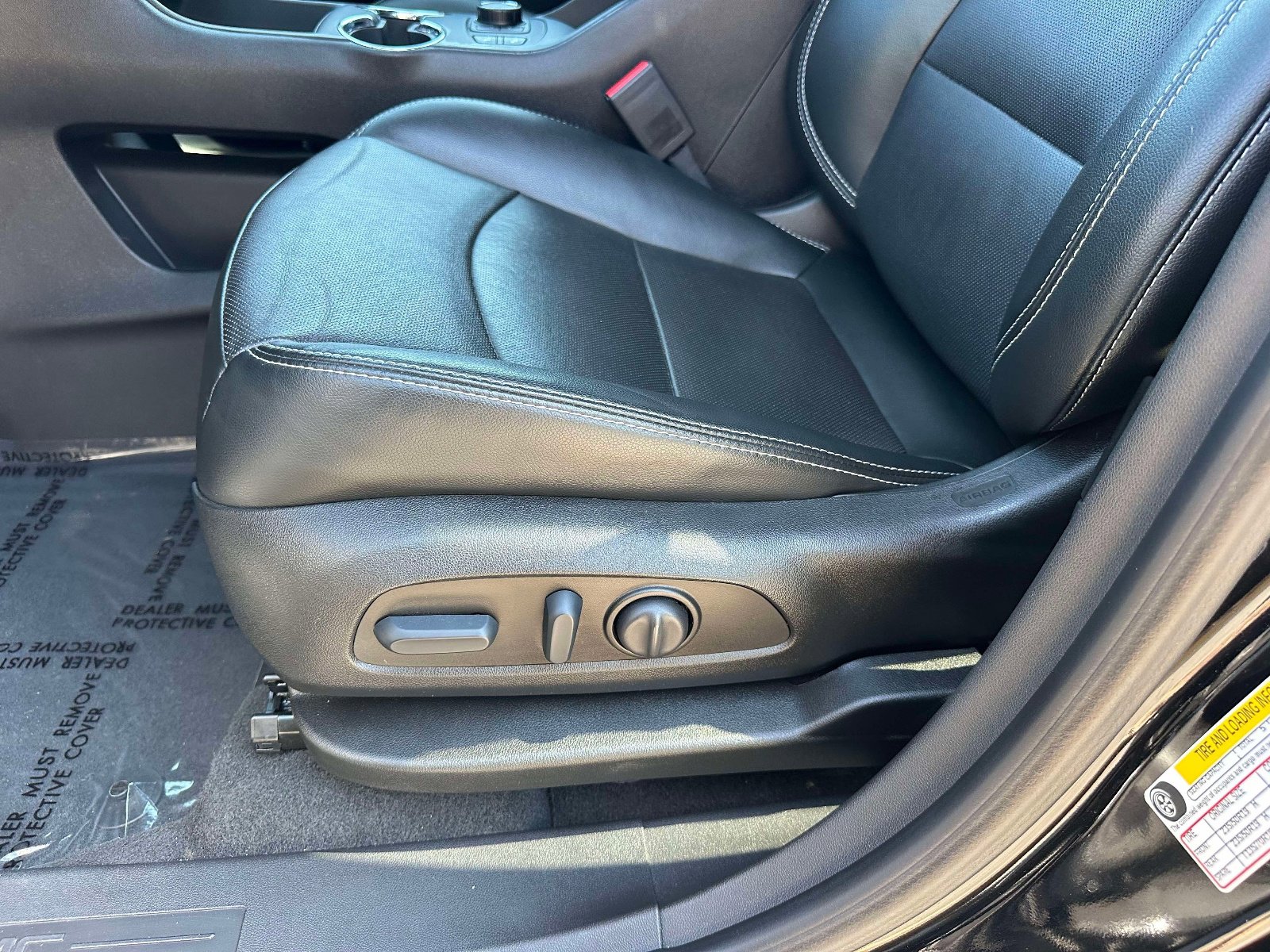 Used 2022 GMC Terrain SLT w/ Elevation Edition AWD/4WD image 24
