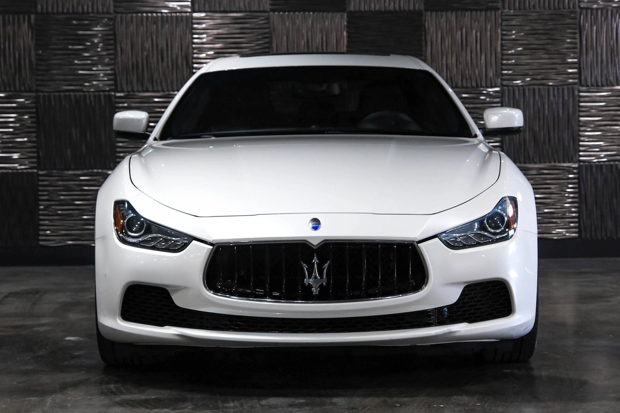 Used 2016 Maserati Ghibli S image 6