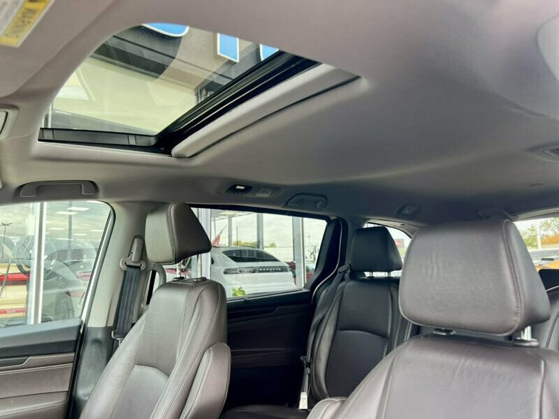 Used 2018 Honda Odyssey EX-L image 26