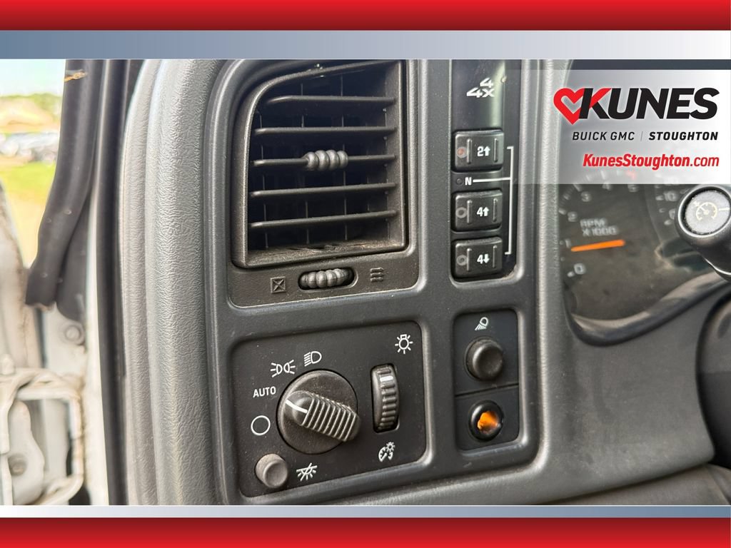 Used 2007 GMC Sierra 2500 4x4 Crew Cab image 15