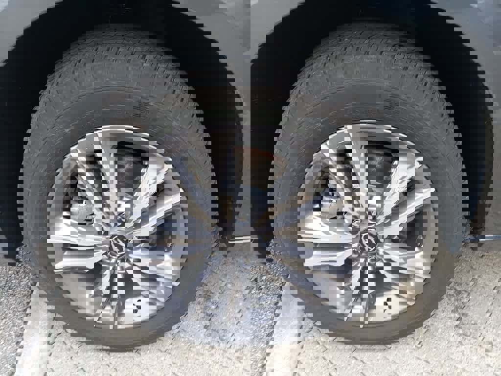 Used 2025 Acura ADX AWD image 9