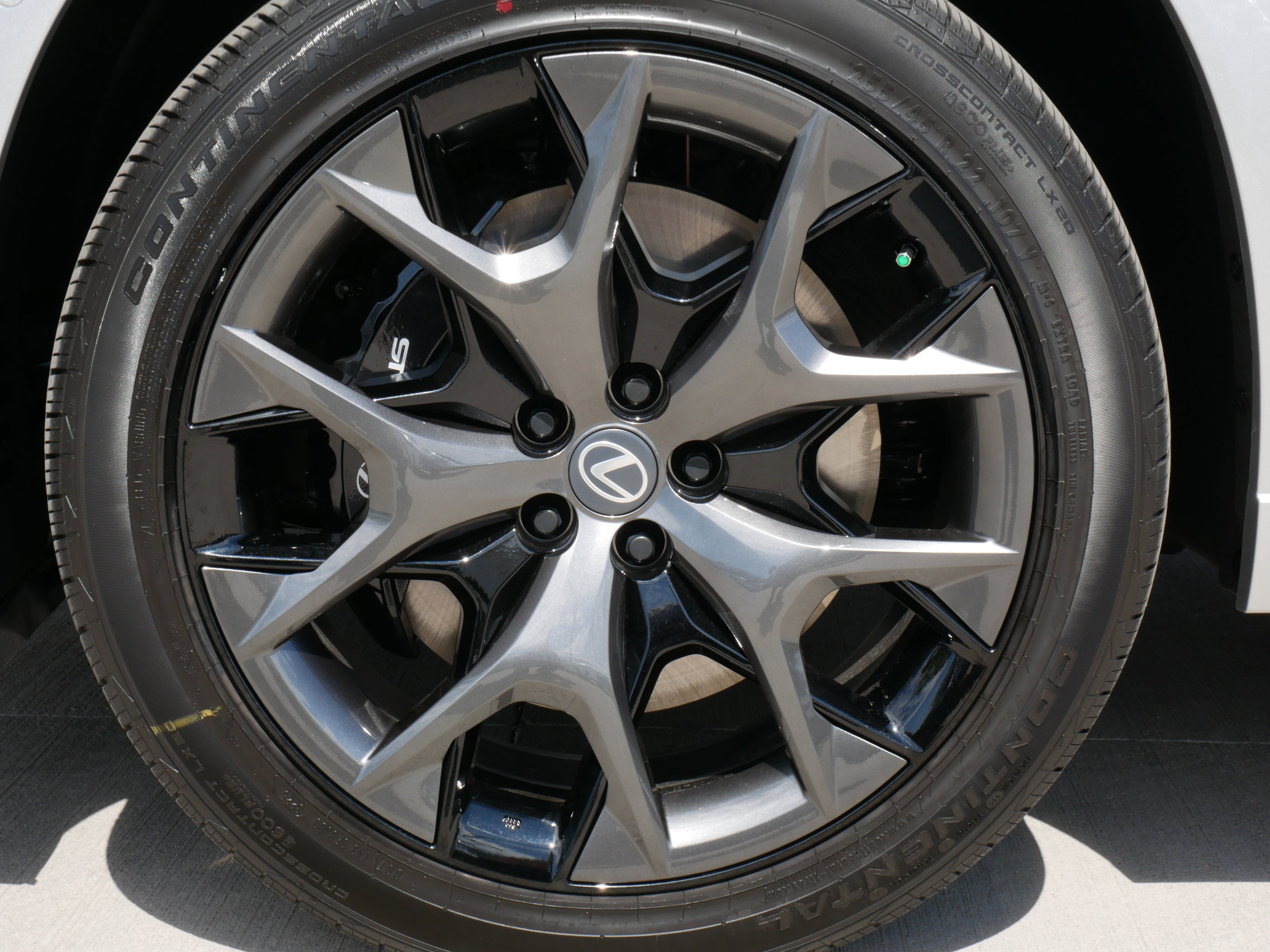 New 2026 Lexus TX 500h AWD image 13