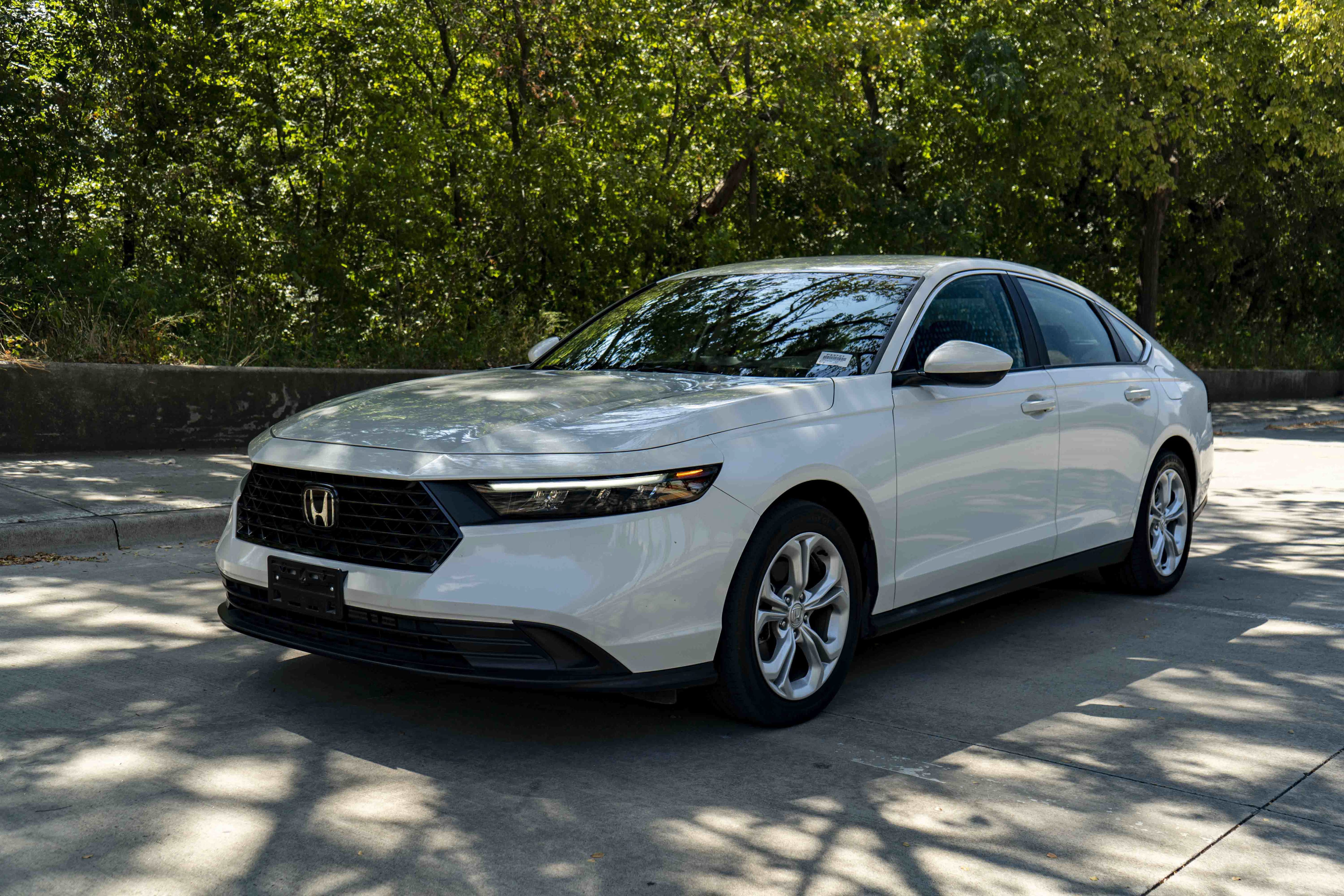 Certified 2023 Honda Accord LX image 5
