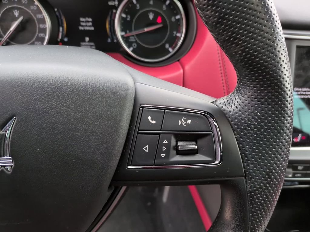 Used 2023 Maserati Levante GT image 25