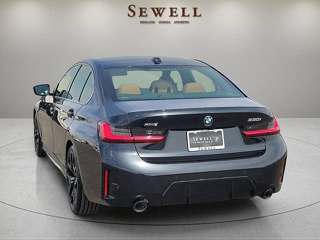 New 2026 BMW 330i xDrive Sedan w/ M Sport Package AWD/4WD image 3