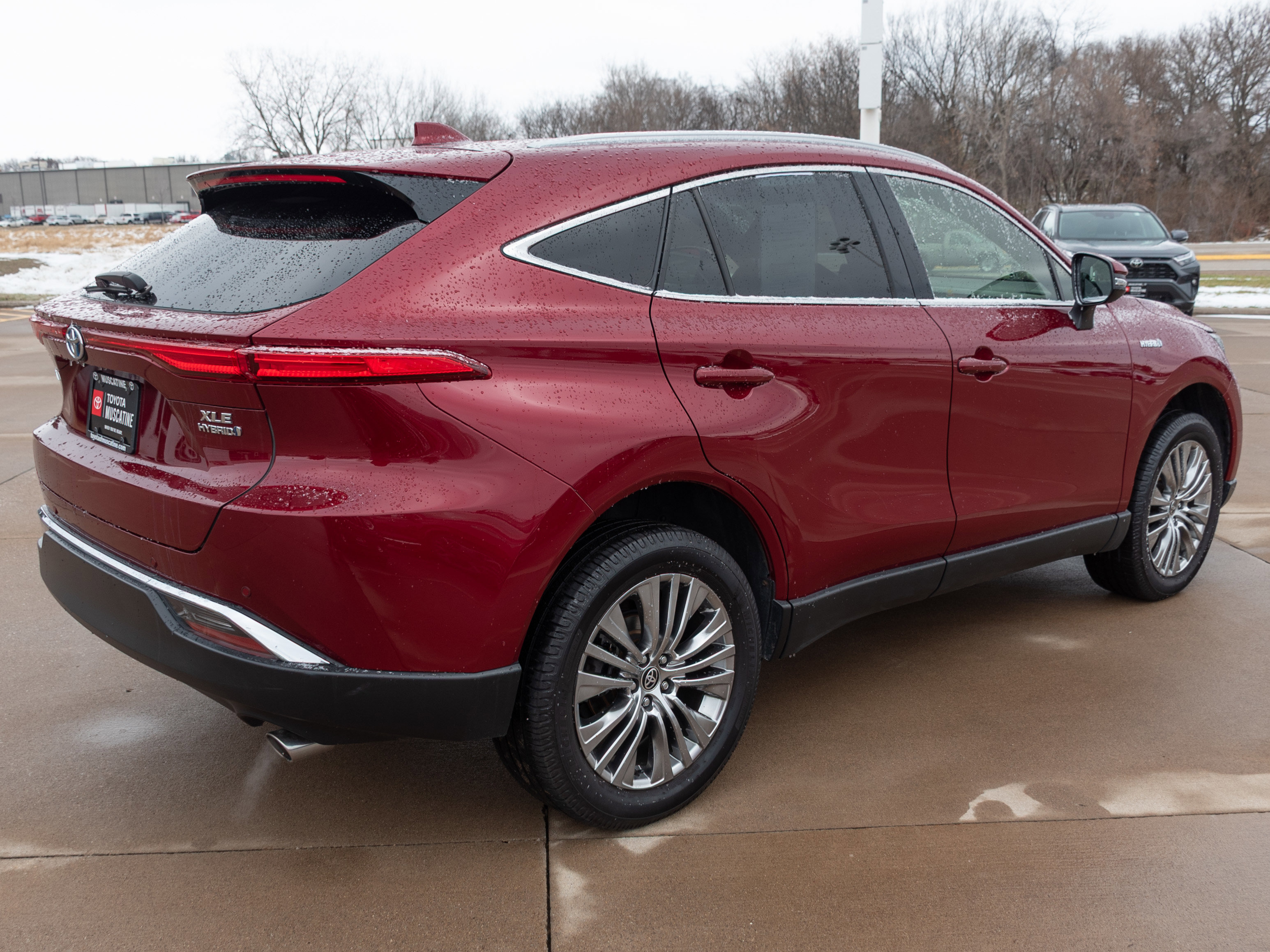 Used 2021 Toyota Venza XLE w/ Softex Package image 20