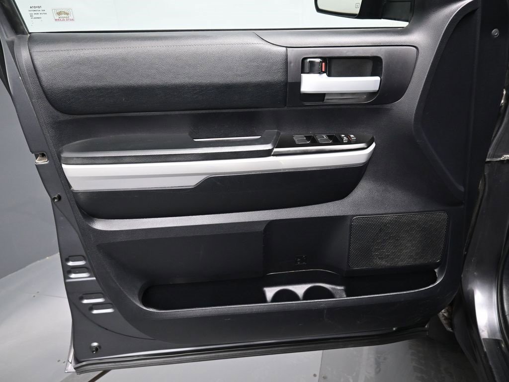 Used 2020 Toyota Tundra SR5 image 10