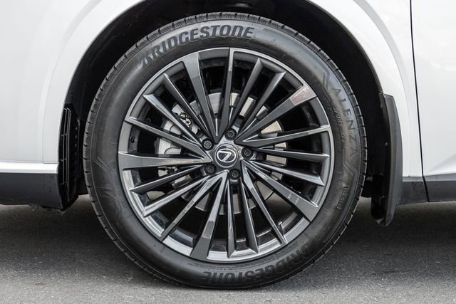 Used 2025 Lexus RX 350h image 14