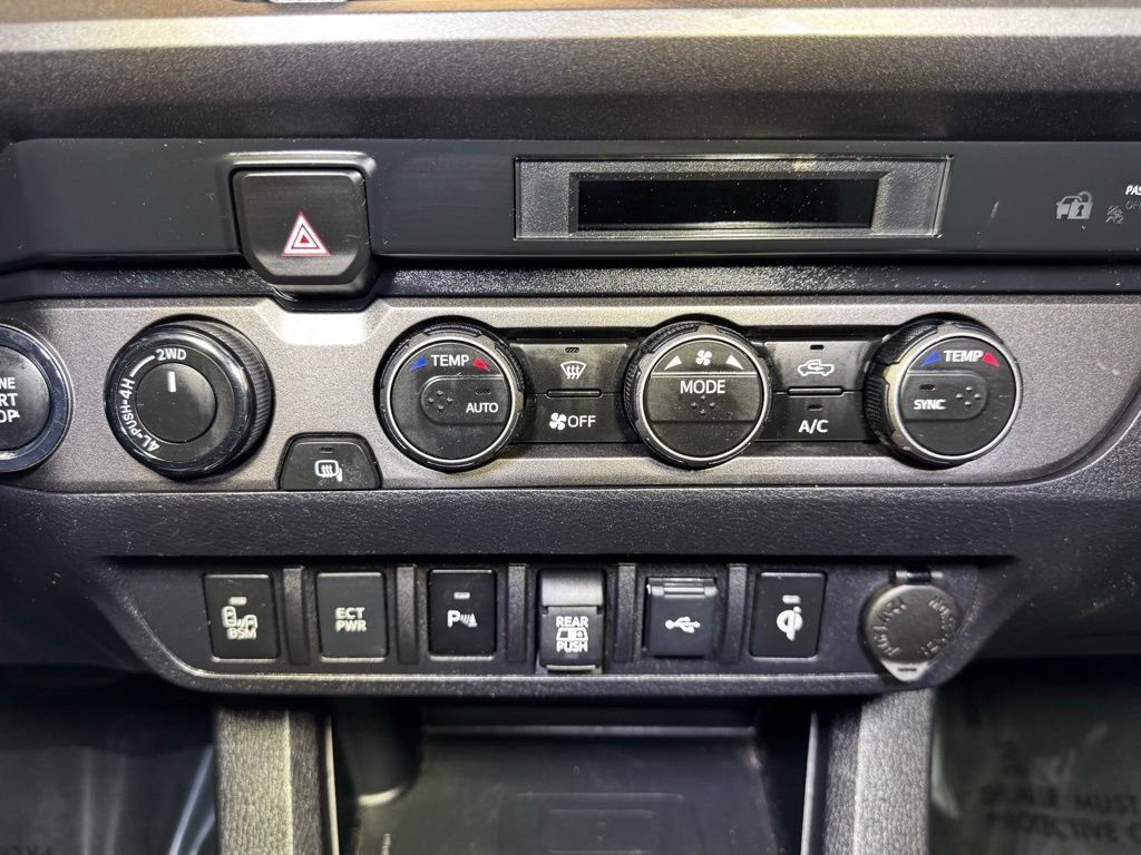 Used 2023 Toyota Tacoma TRD Sport w/ Advanced Technology Package image 30