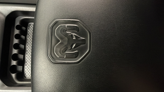 Used 2025 RAM 1500 Laramie w/ Sport Appearance Package AWD/4WD image 19