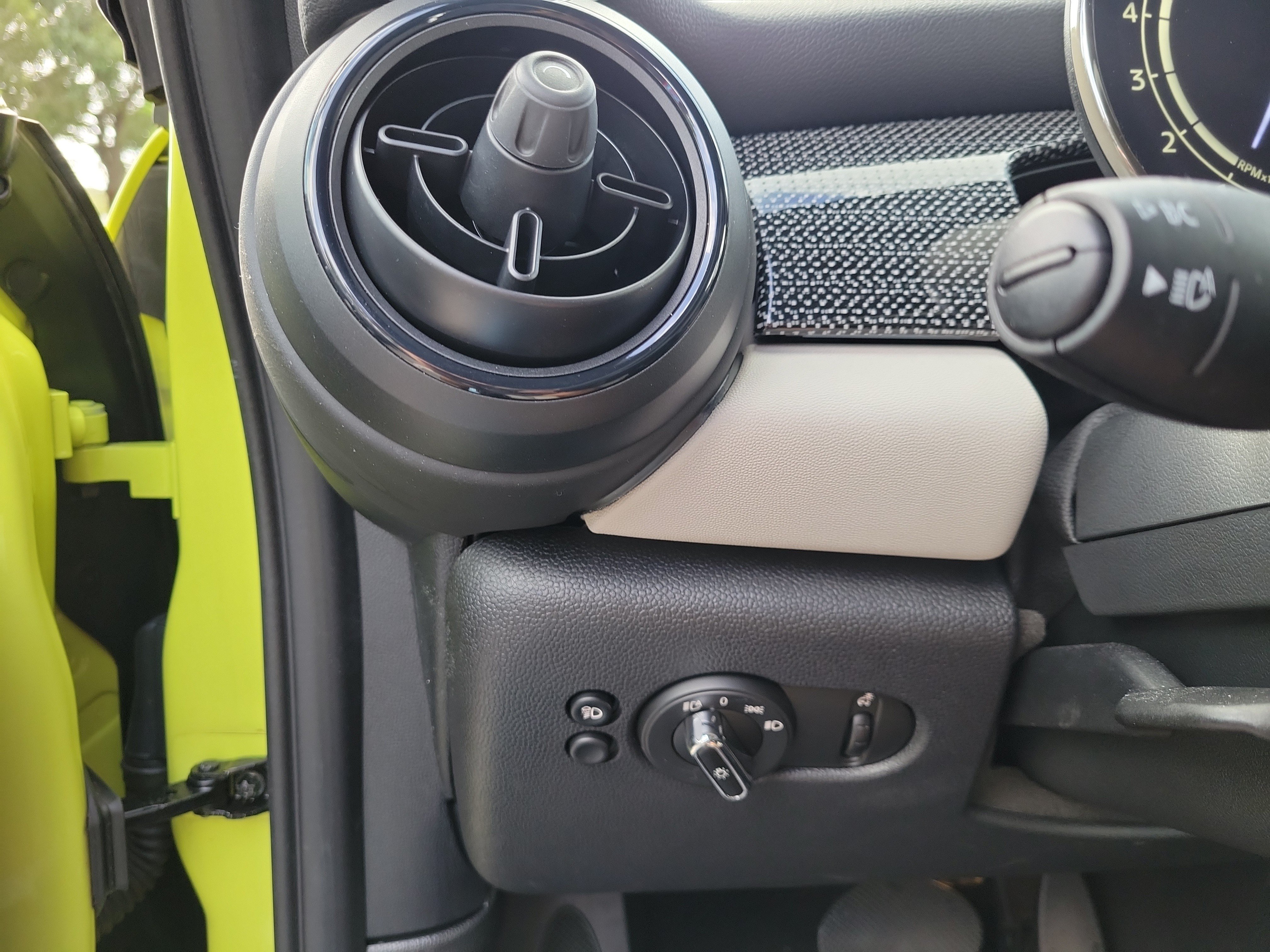 Certified 2024 MINI Cooper S FWD image 11