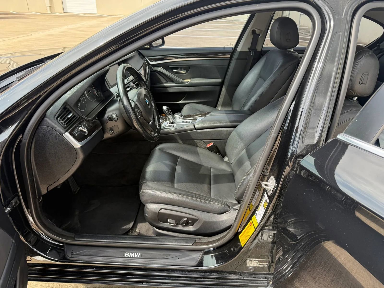 Used 2015 BMW 528i Sedan image 9