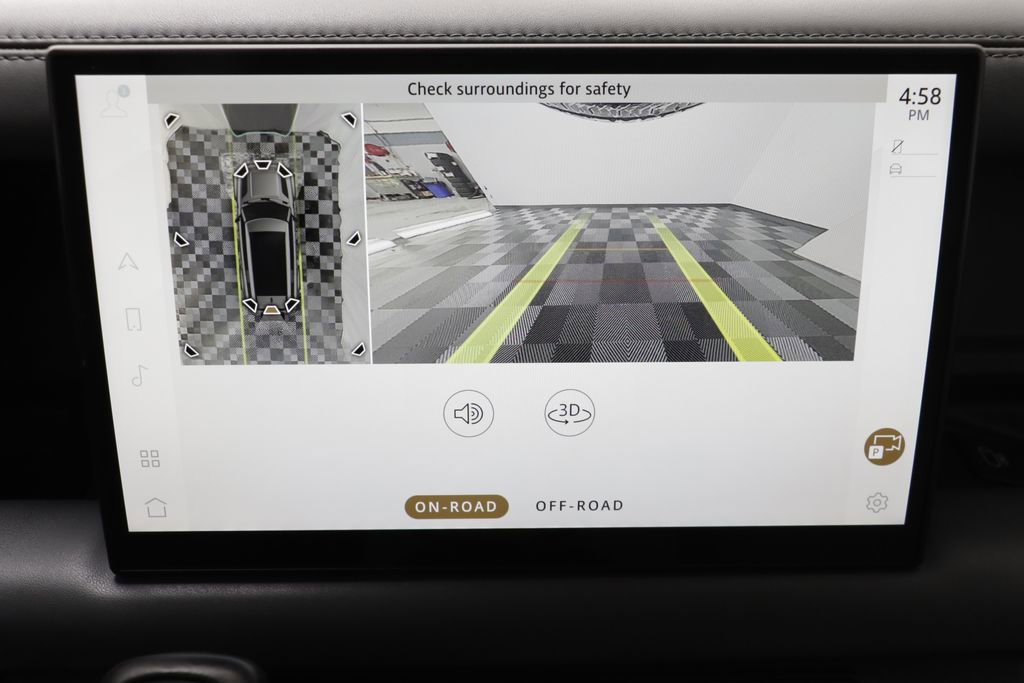 Used 2024 Land Rover Defender 130 X-Dynamic SE image 11