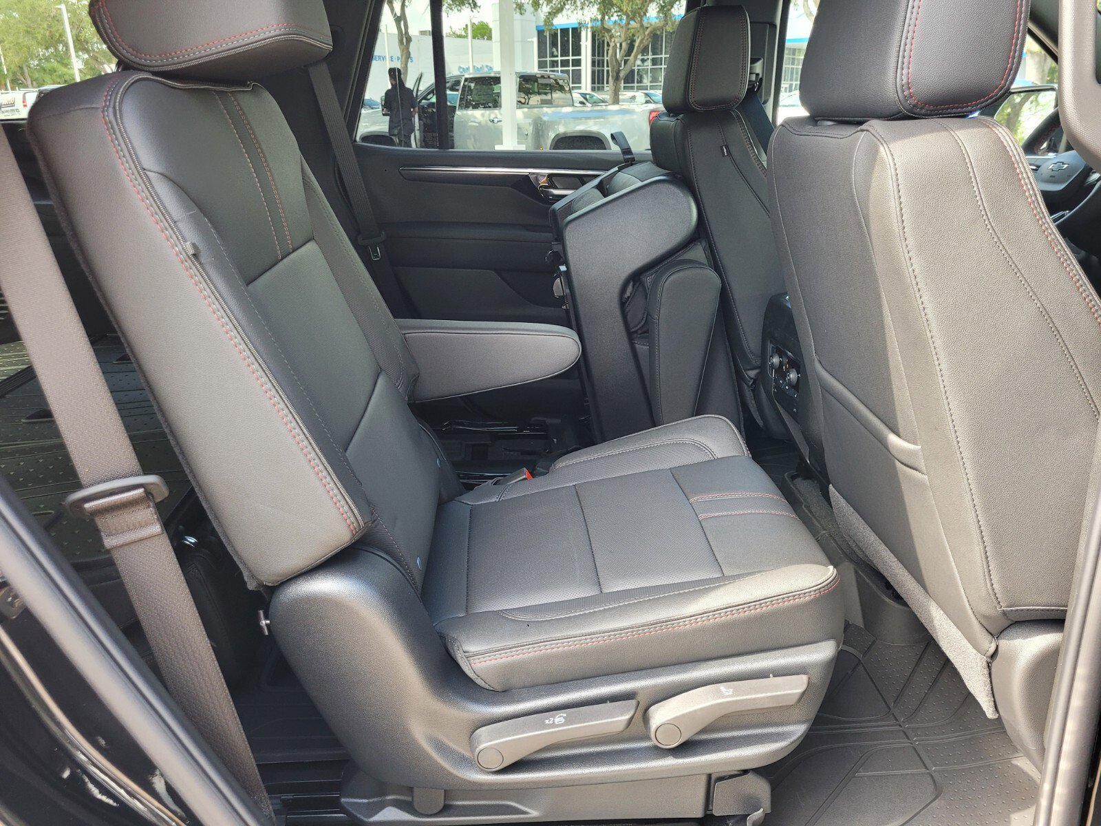 New 2026 Chevrolet Tahoe RST w/ Comfort Package image 16