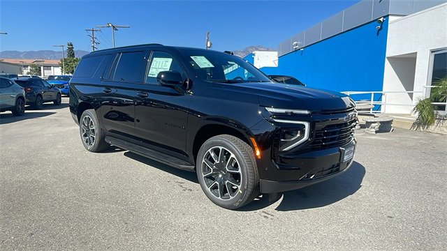 New 2026 Chevrolet Suburban RST image 32