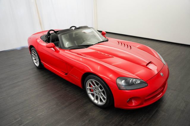 Used 2003 Dodge Viper SRT-10 RWD image 2