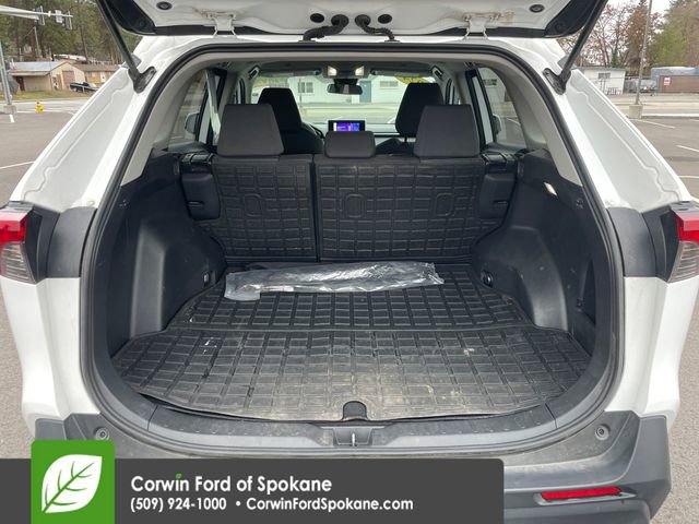 Used 2024 Toyota RAV4 XLE image 19