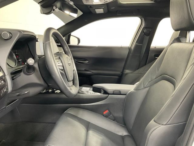 Used 2024 Lexus UX 250h F Sport AWD/4WD image 23