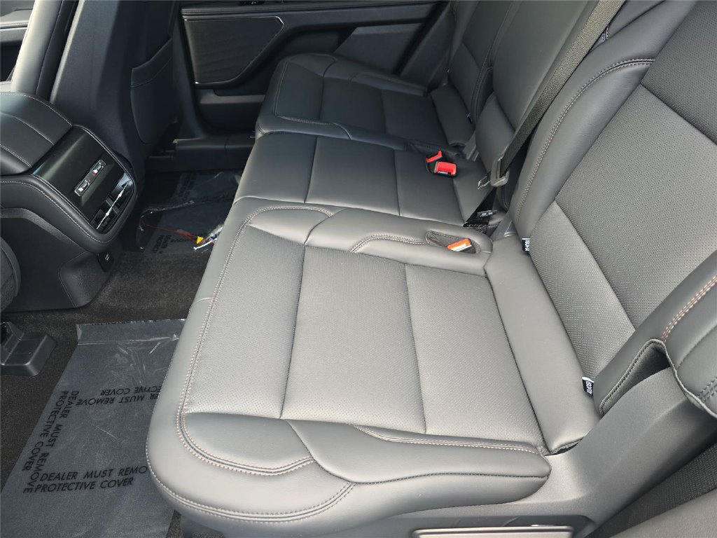 New 2026 Lincoln Nautilus Premier w/ Equipment Group 102A AWD/4WD image 12
