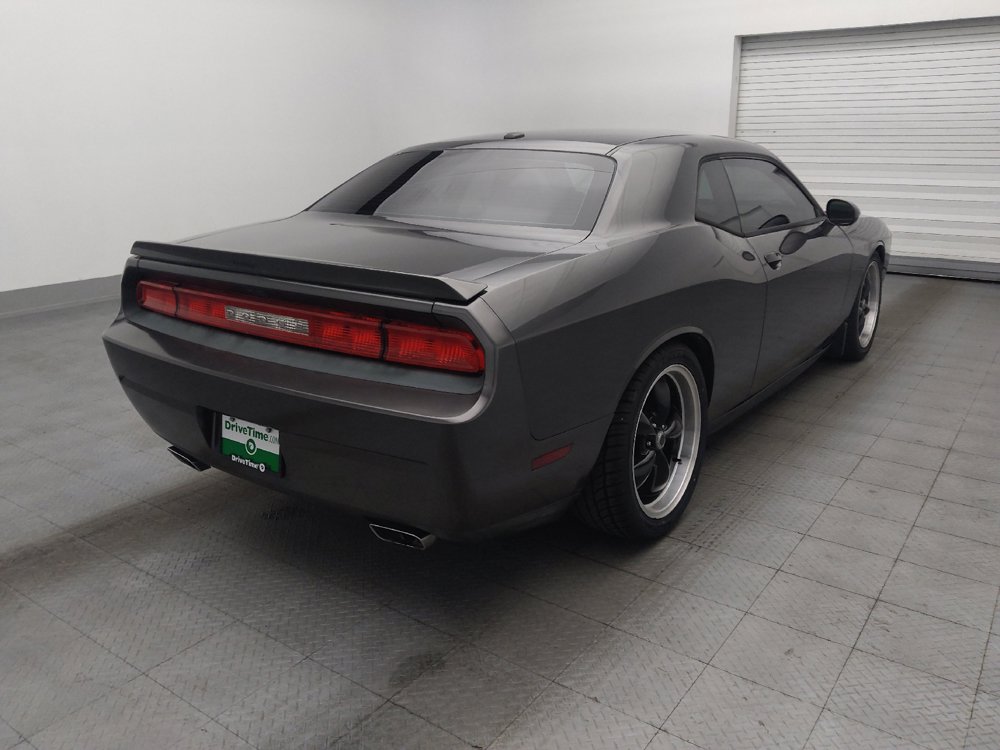 Used 2014 Dodge Challenger SXT w/ Sport Appearance Package RWD image 9