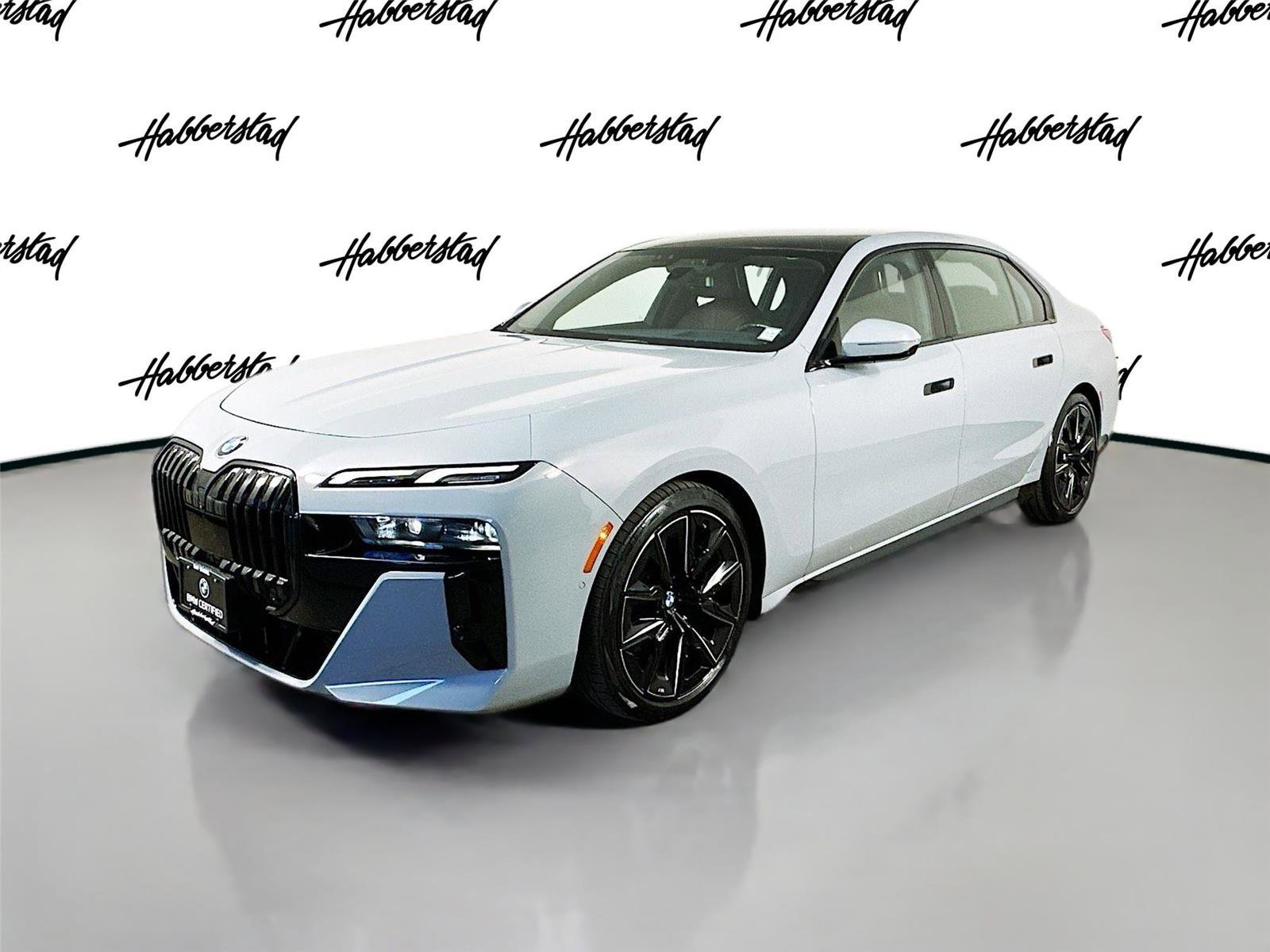 Used 2023 BMW 760i xDrive image 1