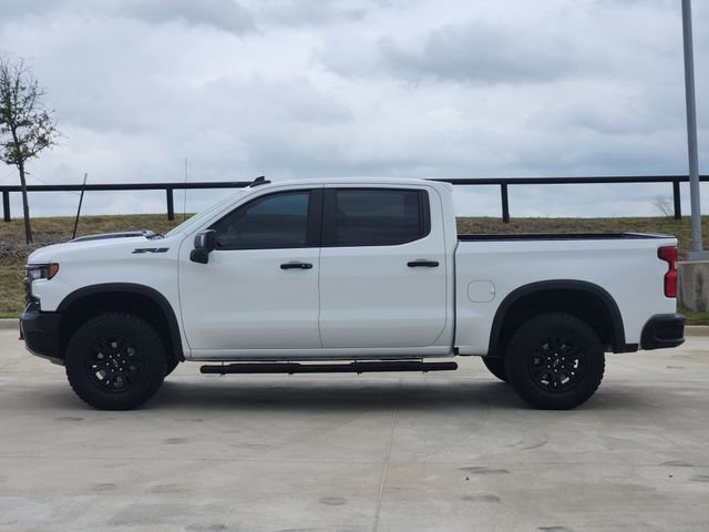 Used 2024 Chevrolet Silverado 1500 ZR2 w/ Technology Package image 4