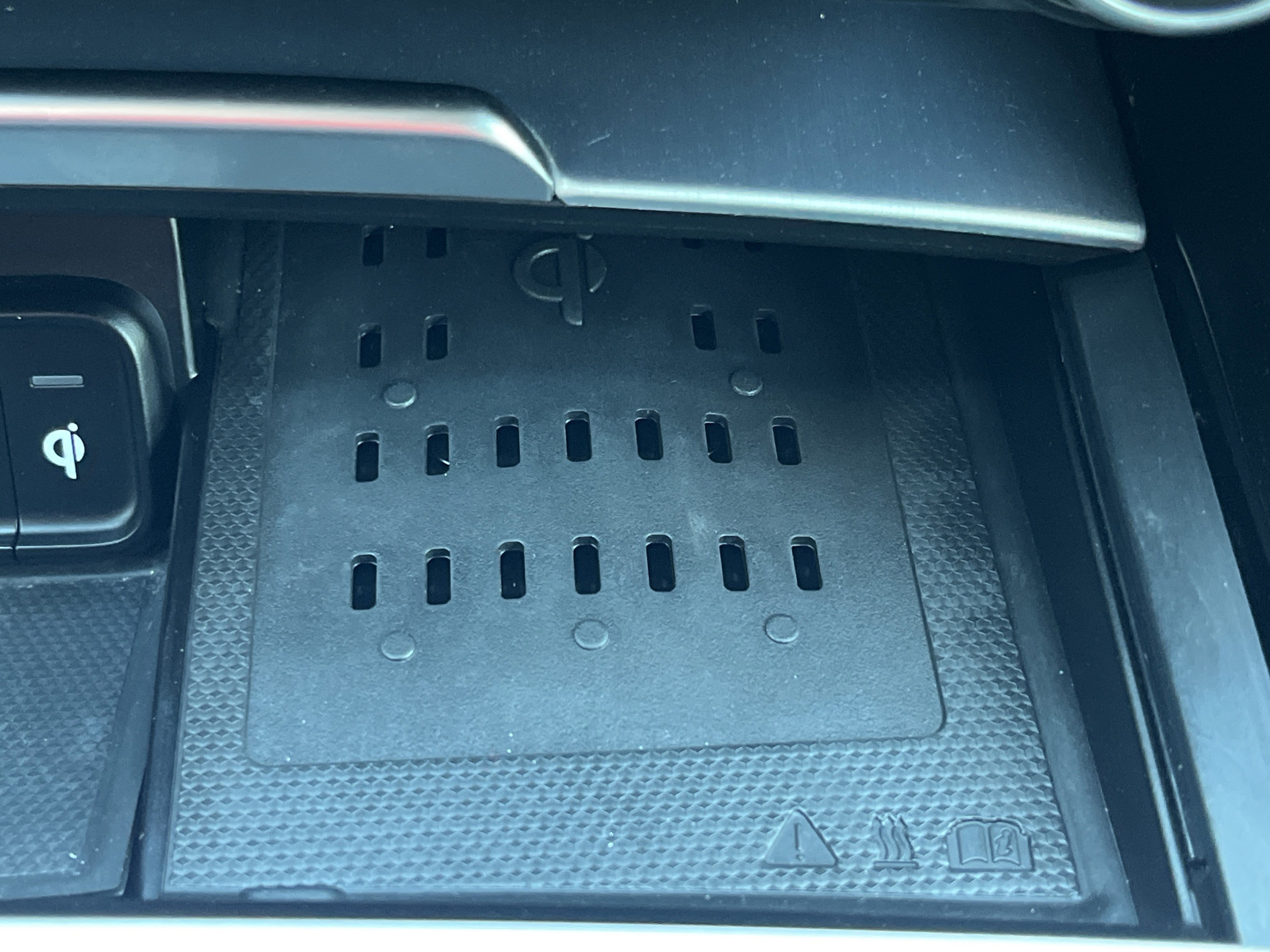 Used 2023 Kia Stinger GT2 image 10