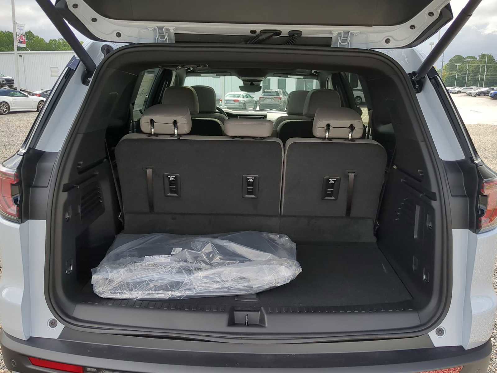 New 2026 GMC Acadia Elevation w/ Elevation Premium Package image 27