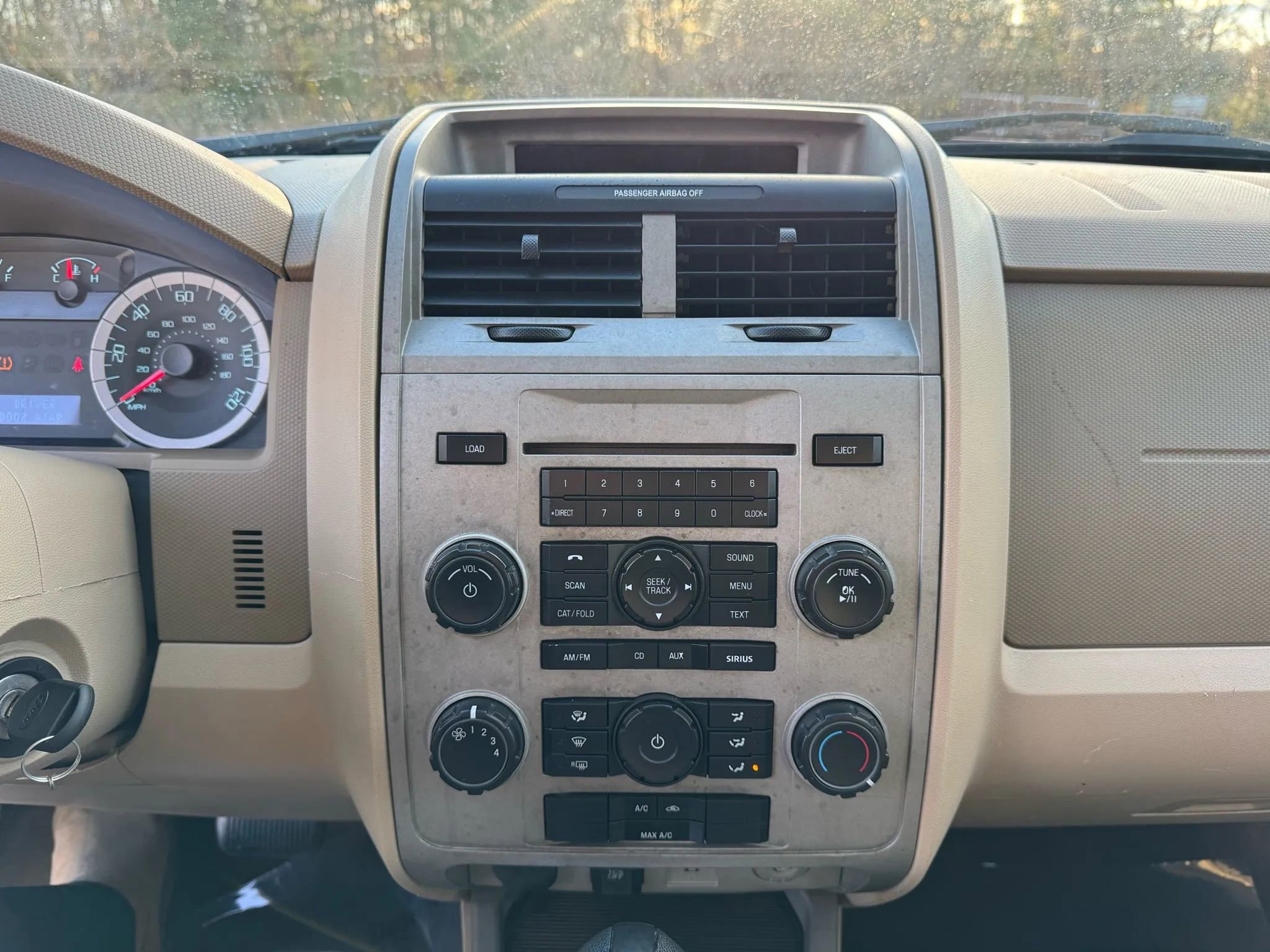 Used 2012 Ford Escape XLT image 16