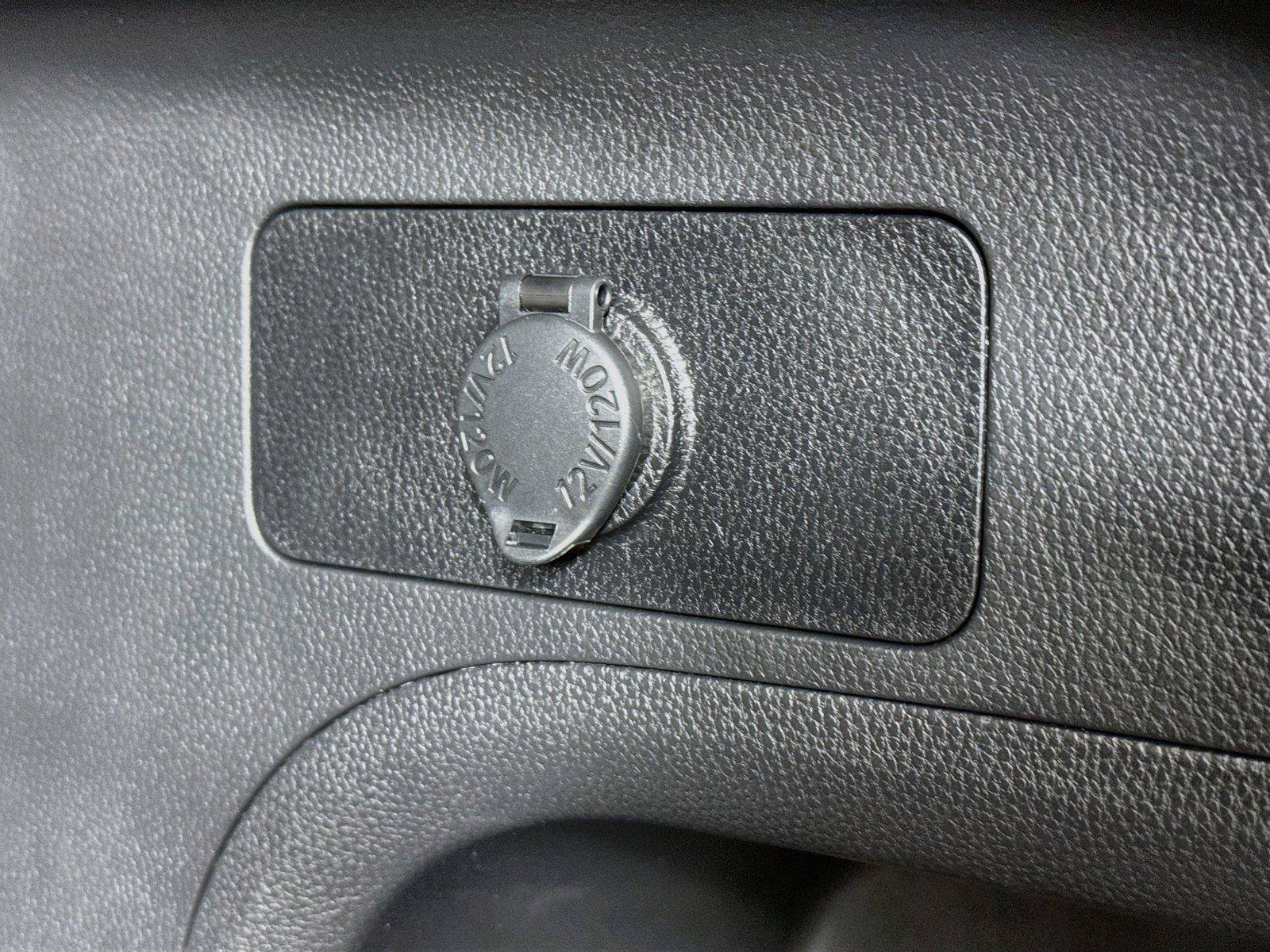 Certified 2021 Toyota RAV4 XLE AWD/4WD image 37