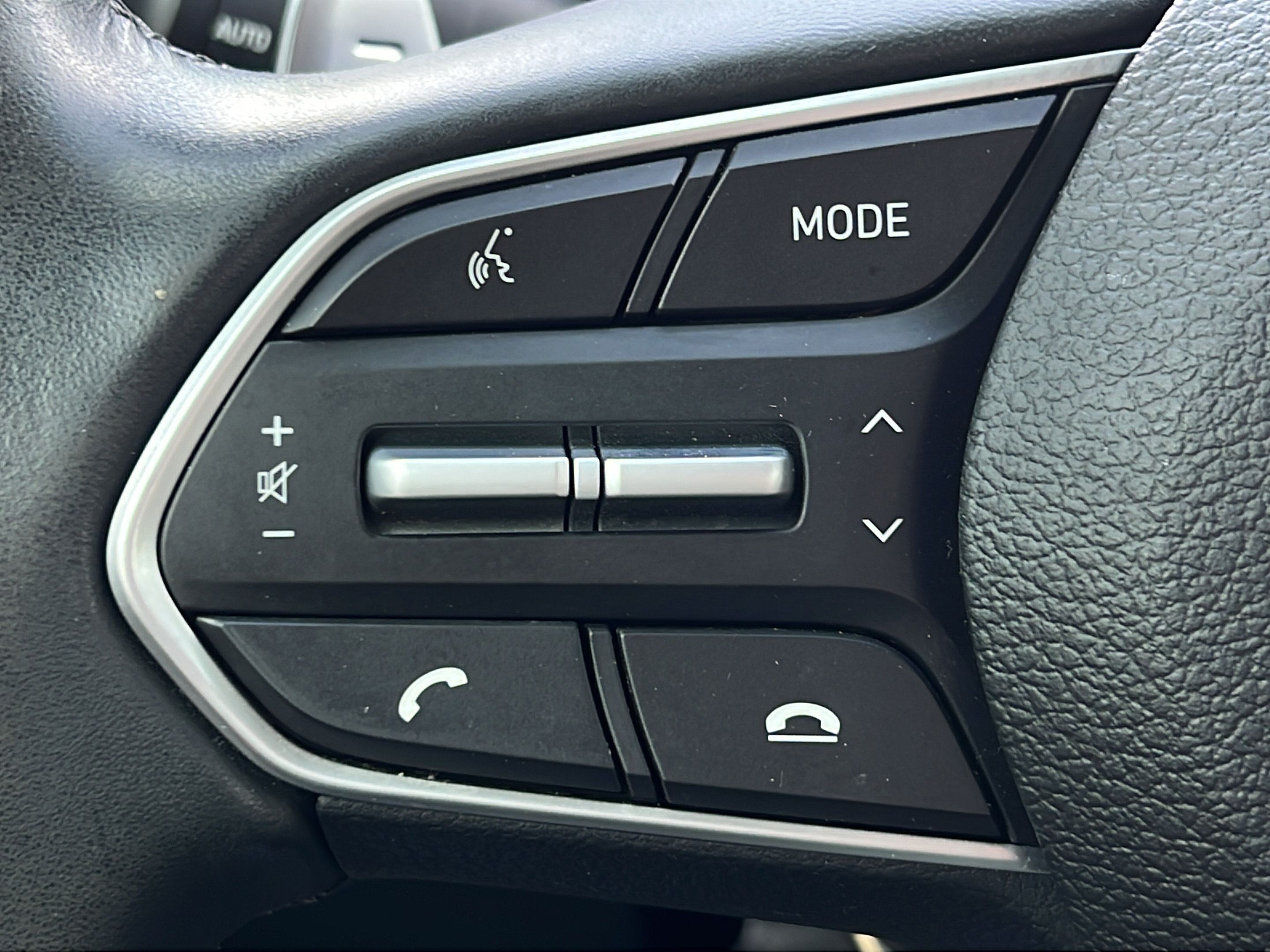 Used 2023 Hyundai Santa Fe SEL FWD image 23