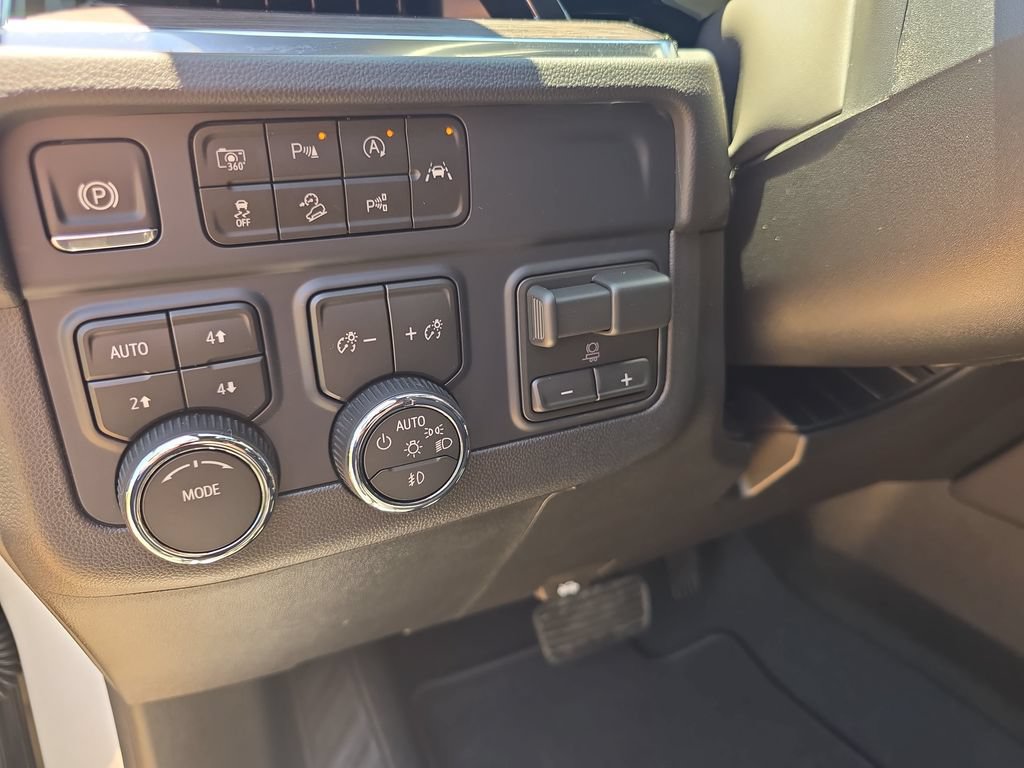 New 2026 Chevrolet Tahoe LT AWD/4WD image 27