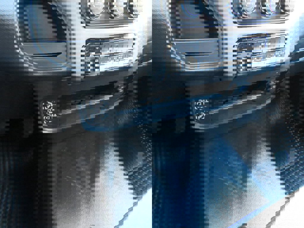 New 2024 RAM 3500 Tradesman image 25