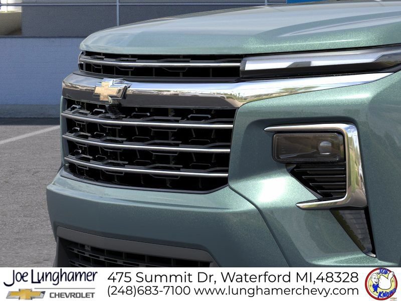 New 2027 Chevrolet Traverse LT w/ Sun and Wheel Package AWD/4WD image 13